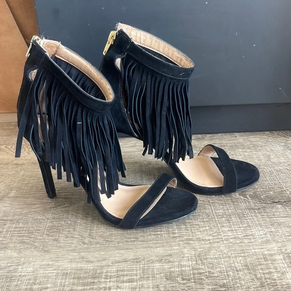 Steve Madden Staarz suede fringe strap heels - Picture 2 of 7